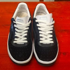 Mens Black and White Suede Puma GV Classic. Size 9.5